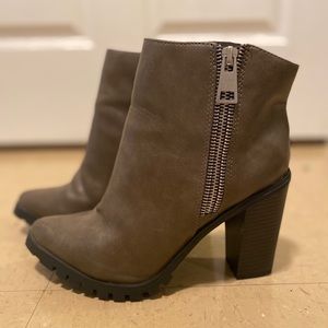 Mossimo Brand army green/gray booties. Size 7.5